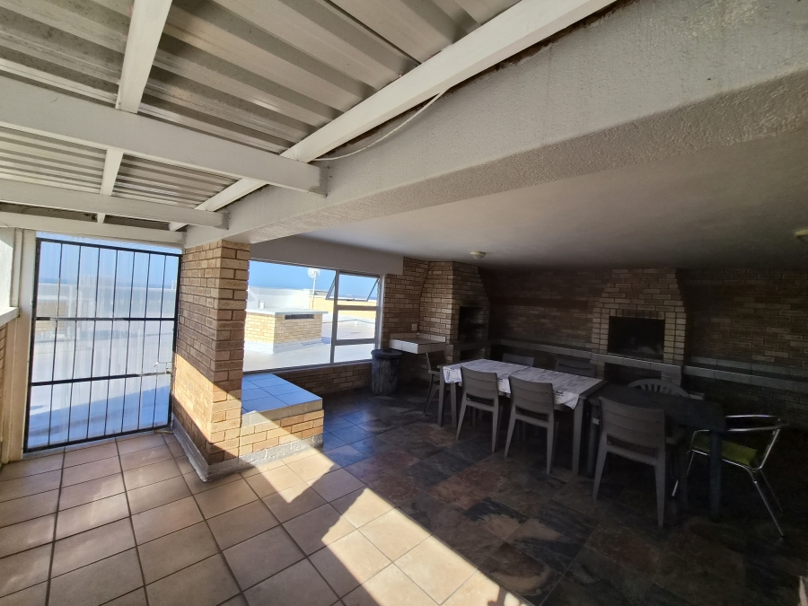 1 Bedroom Property for Sale in Humewood Eastern Cape